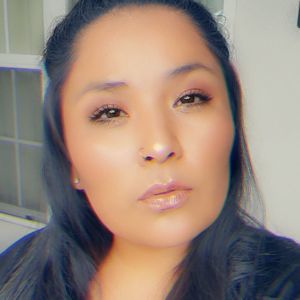 Meet your Posher, Cyndi
